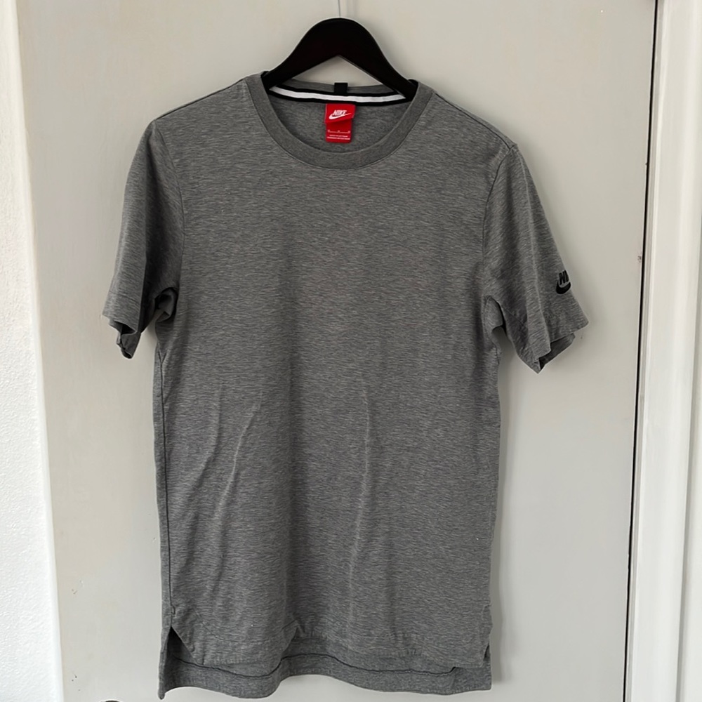 Nike T Shirt